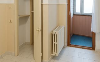Gara - BCR - Vanzare apartament cu 3 camere decomandate, 74,85 mp utili, etaj 2. - Poză 3