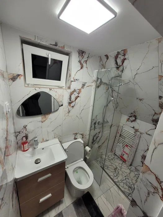 Apartament cu 2 camere | Decomandat | Centru | Renovat | Parcare - Poză 5