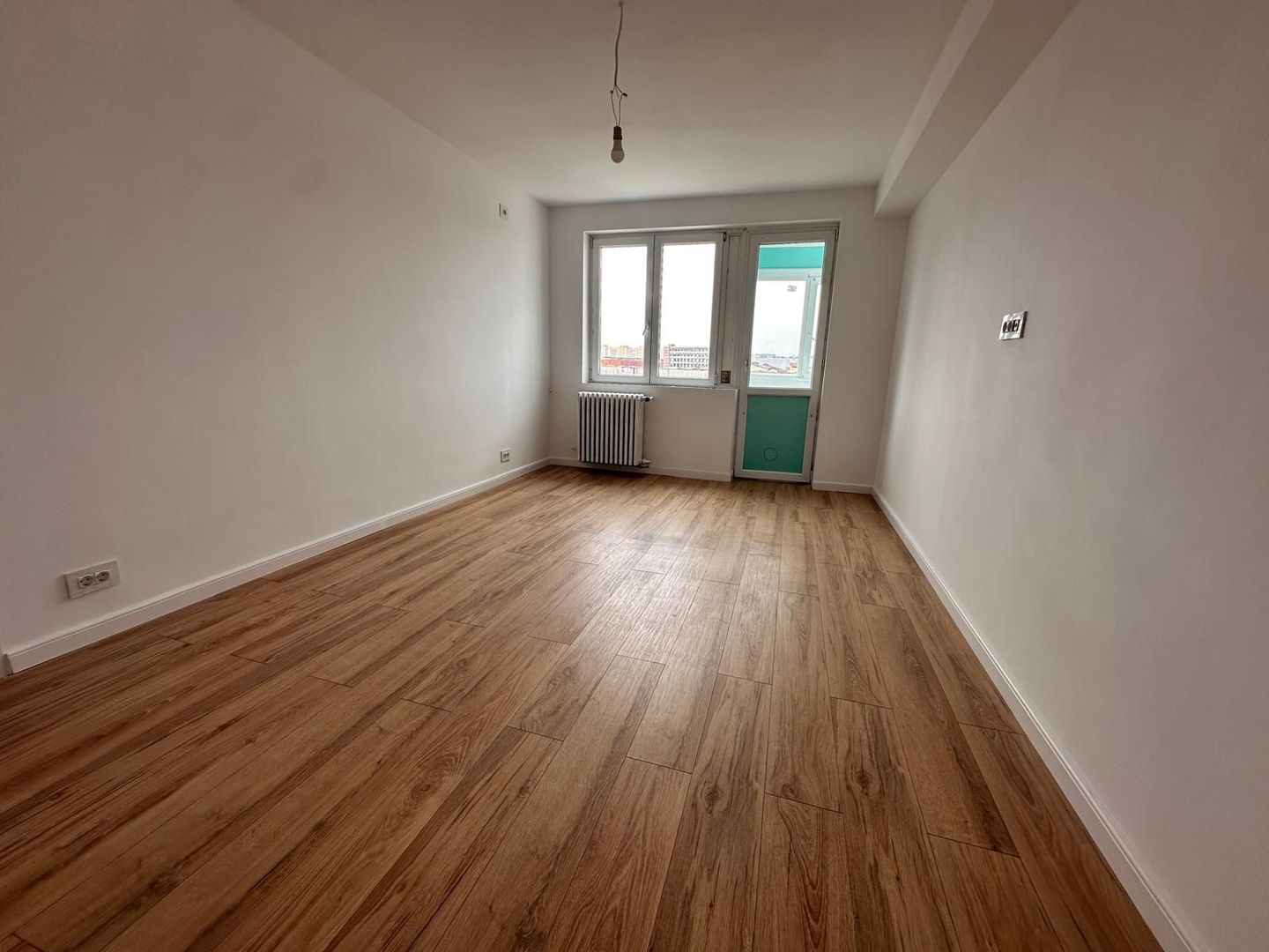 renovat complet – Ferdinand | Autogara de Est | Mutare imediată - Poză 4