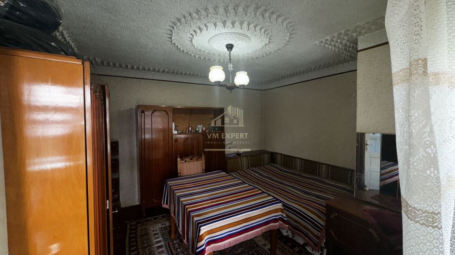 CASA 5 CAMERE 180 MP TEREN 814 MP CAMPULUNG - Poză 3