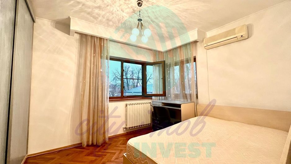 Apartament  3 CAMERE in bloc boutique-CENTRALA PROPRIE-80 mp - Poză 4