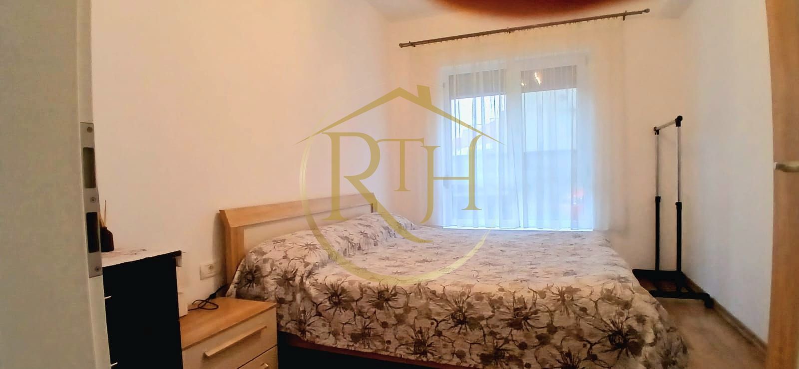 Oferim spre vanzare Apartament 2 camere tip SAD  + 2 locuri de parcare - Poză 3