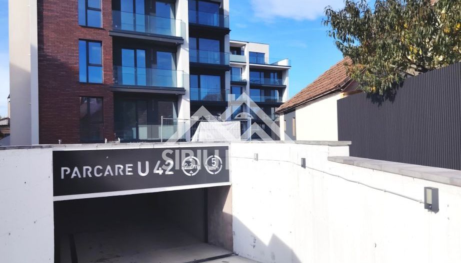 Apartament 3 camere, 2 bai Sibiu central Imobil Top lift garaj boxa - Poză 9