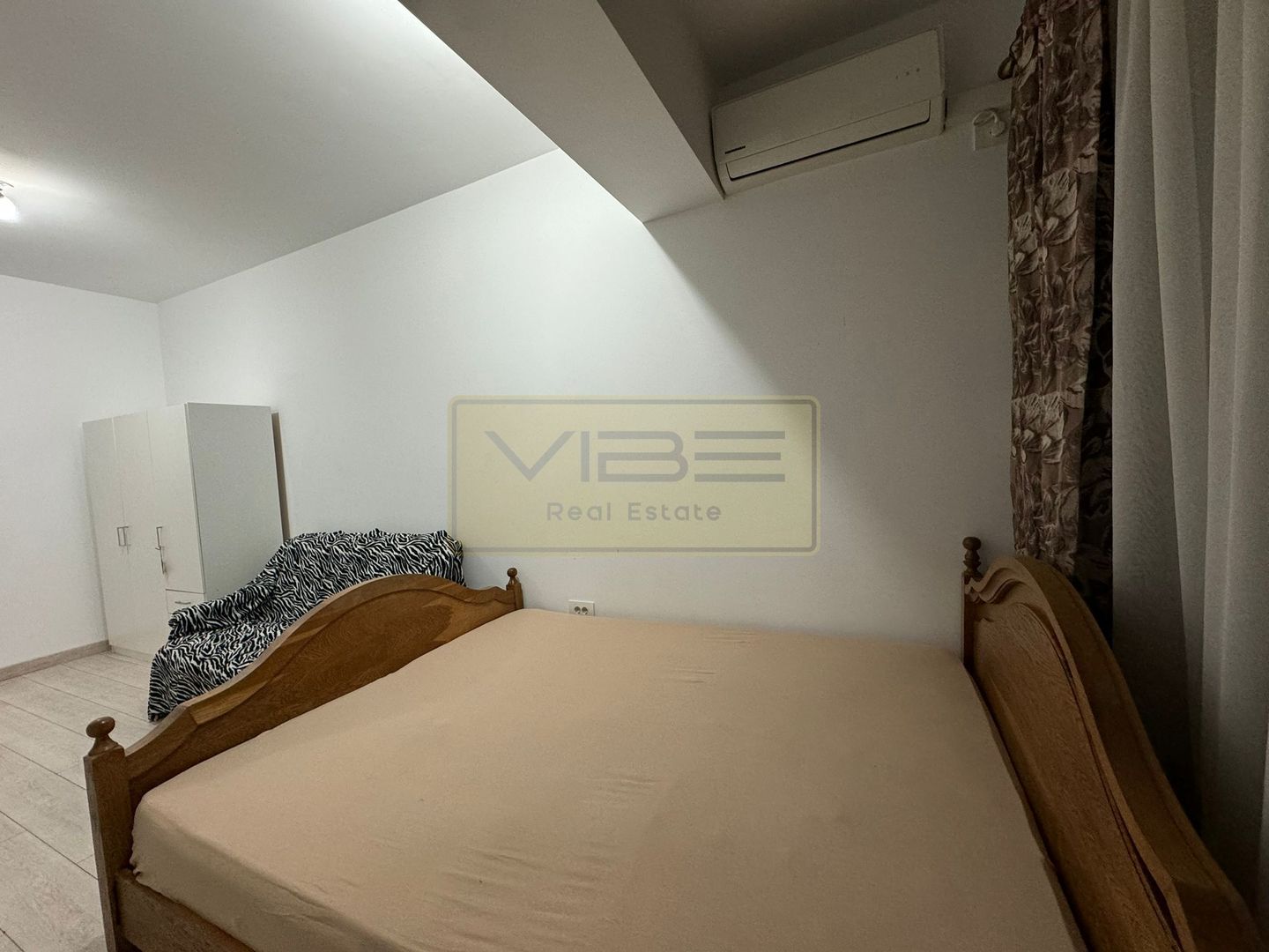 Apartament 1 camera decomandat Newton Nicolina - Poză 4