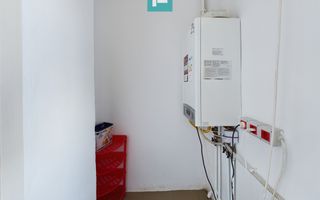 Apartament de închiriat cu 3 camere în Micalaca - Poză 9