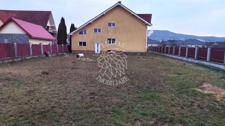 Casa 6 camere 221 mp-teren 1120 mp-terasa/balcon/garaj-Unirea - Poză 8