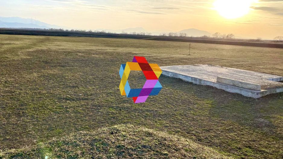 Teren 11 ha cu heleșteu 3 ha - Poză 5