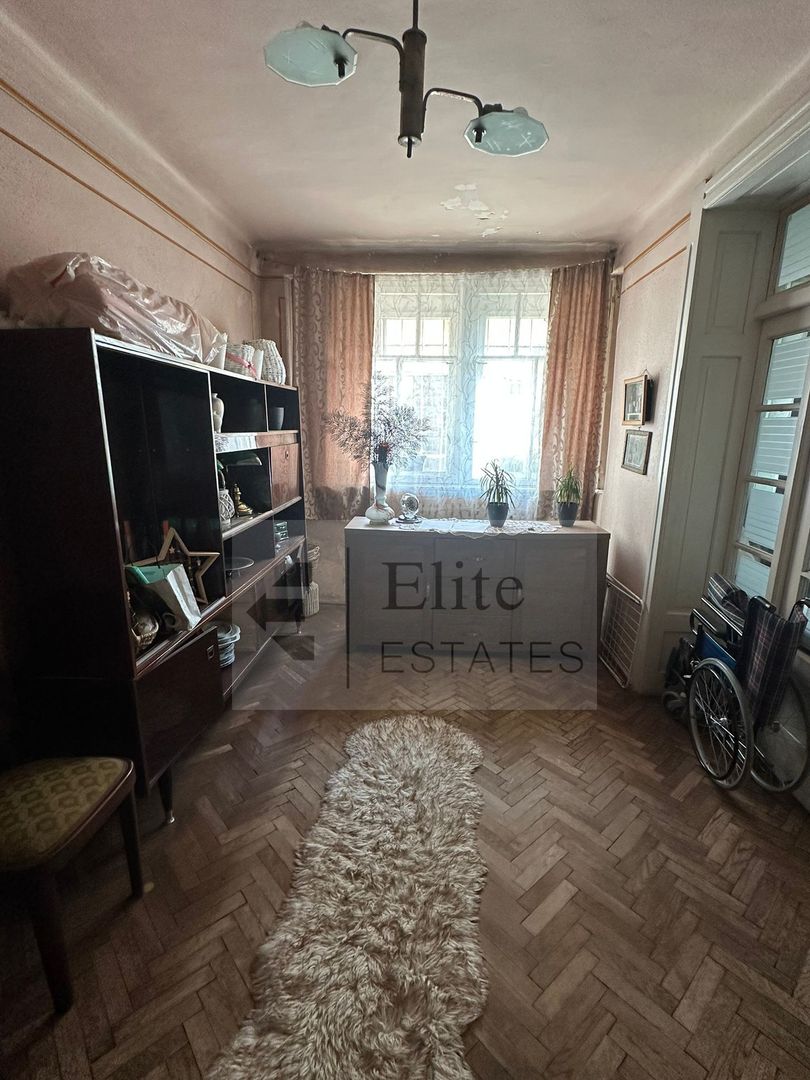 Apartament de Vanzare la Parterul unei case colective - Poză 5