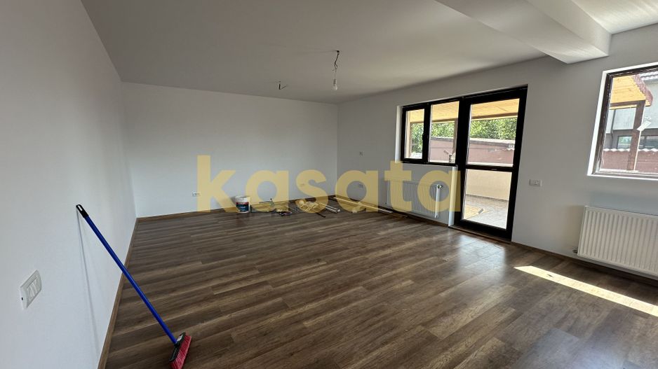 🏡 Casă pe parter de vânzare | 4 camere | Toate utilitățile - Poză 2