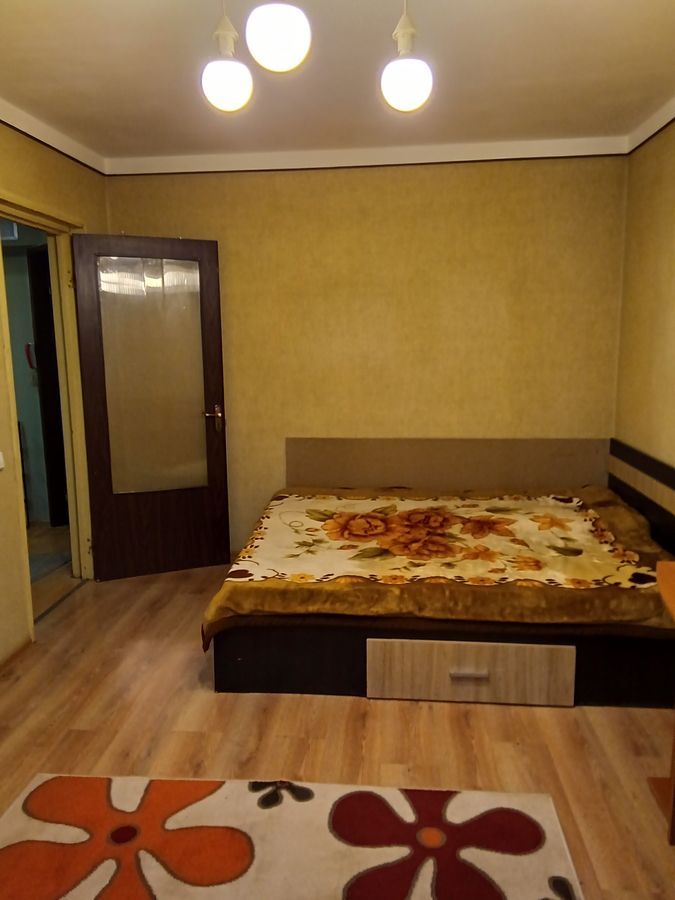 Închiriere apartament 3 camere, 60 mp, 500 euro negociabil - Poză 2