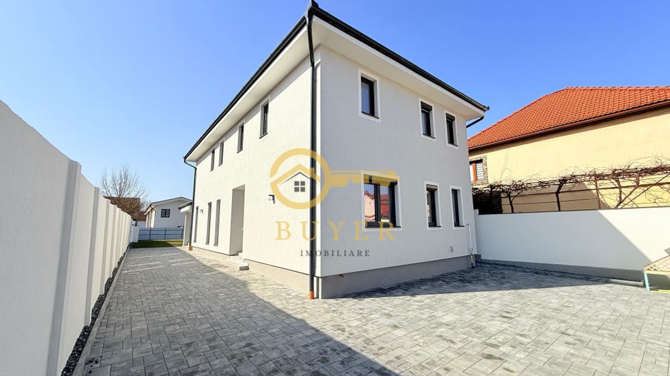 Casa single cu teren in Selimbar - Poză 2