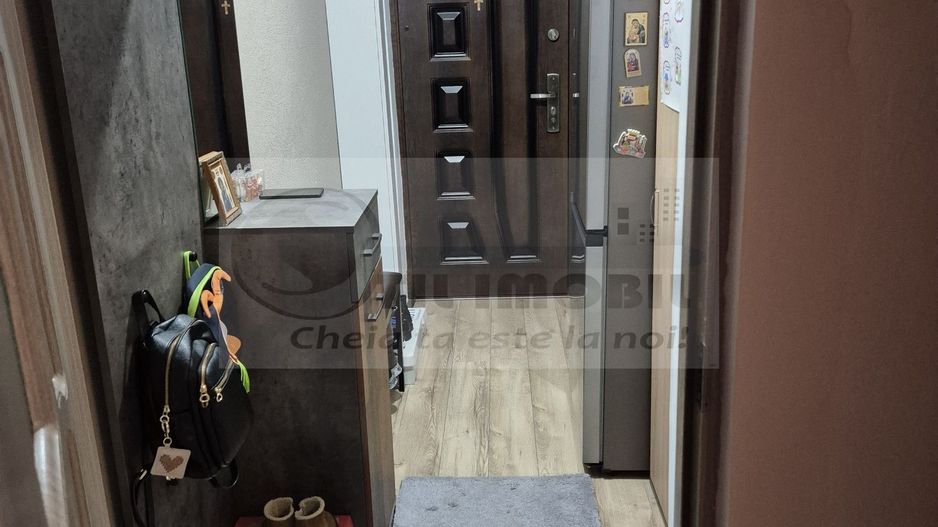 Apartament 2 camere, 80.000 Euro,Zona Alexandru cel bun - Poză 1