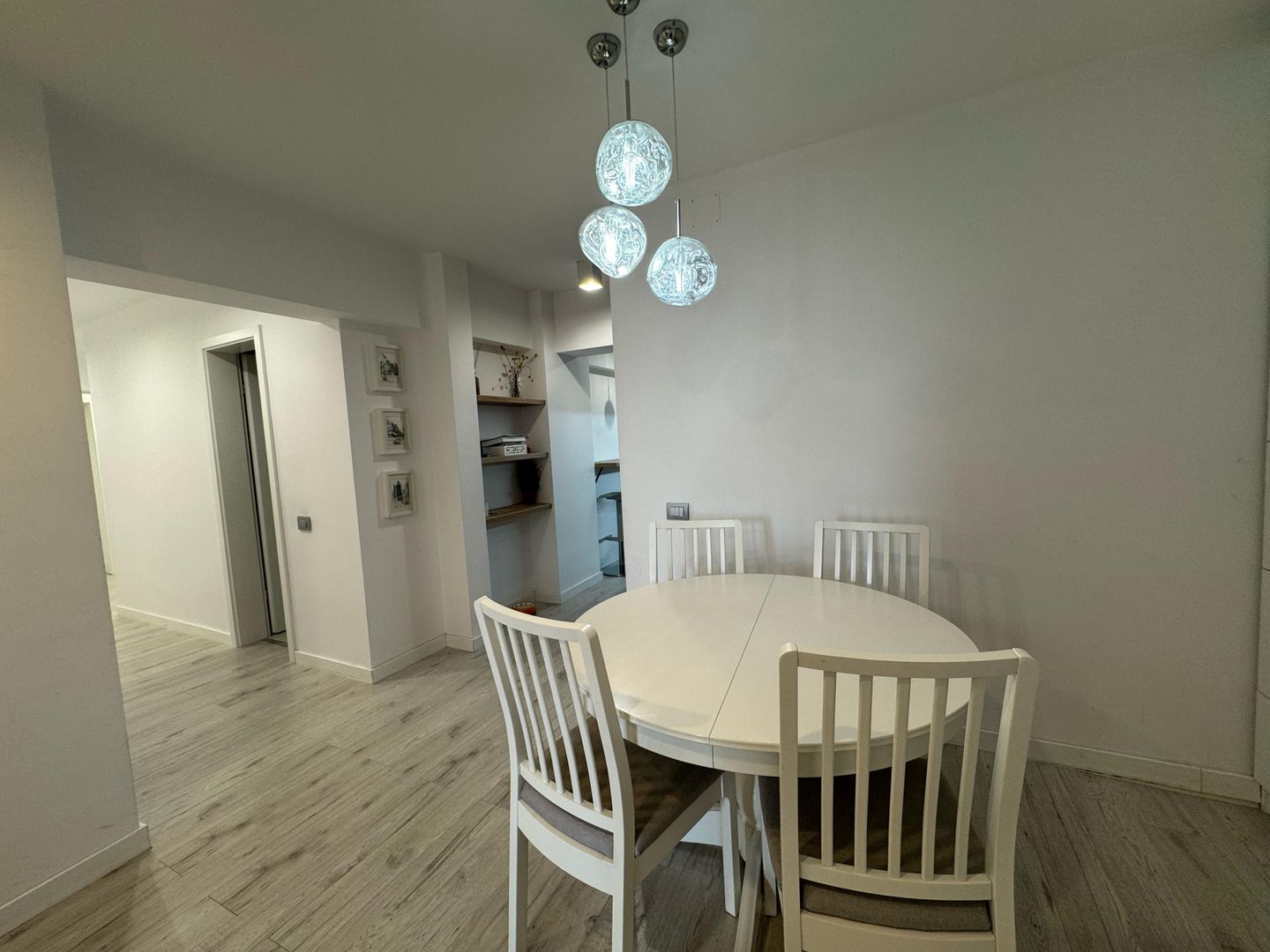 4 camere| DECOMANDAT |  CALEA DOROBANTILOR | 110 mp - Poză 13