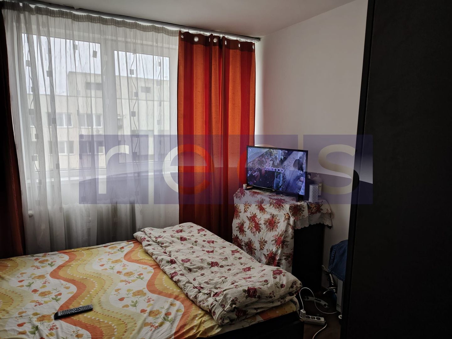 VANZARE 4 CAMERE I DECOMANDAT I METROU I ZONA PARCULUI DRUMUL TABEREI - Poză 7