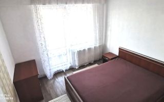 Tudor - 3 camere decomandat -  etaj 3 - Poză 1