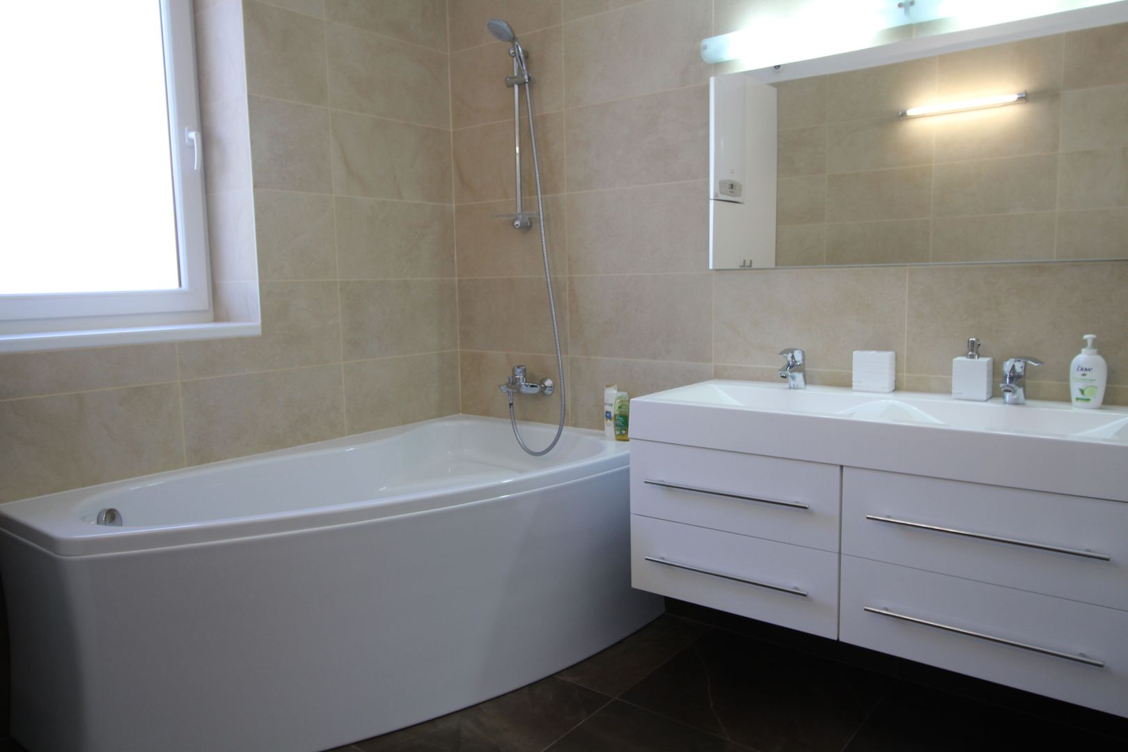 Apartament cu 2 camere -Dumbravita - Poză 7