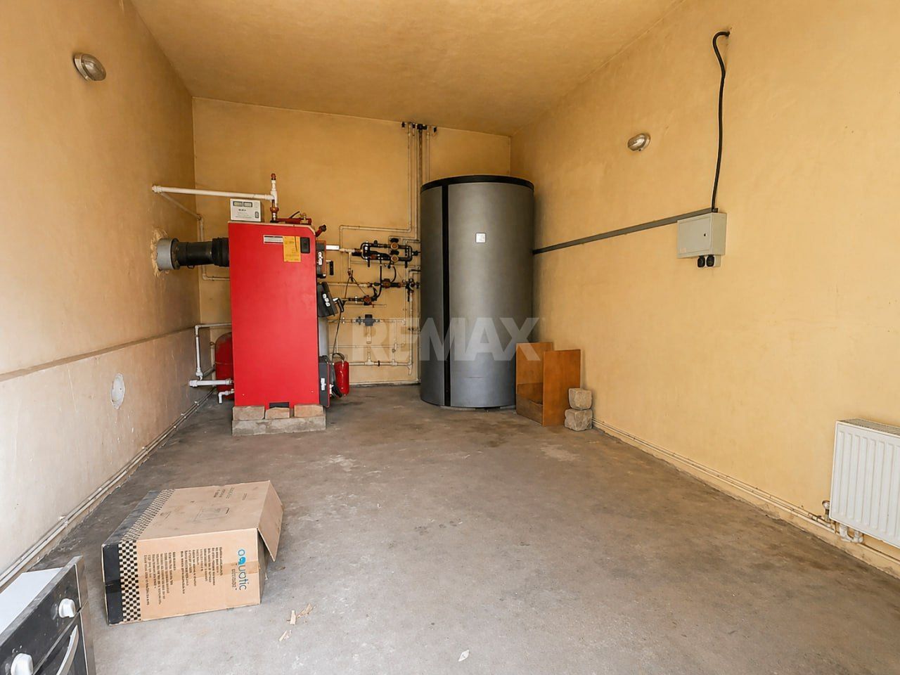 Casă + teren 7,48 ari și garaj – Drochia | 178 m² | 55.000 € - Poză 23