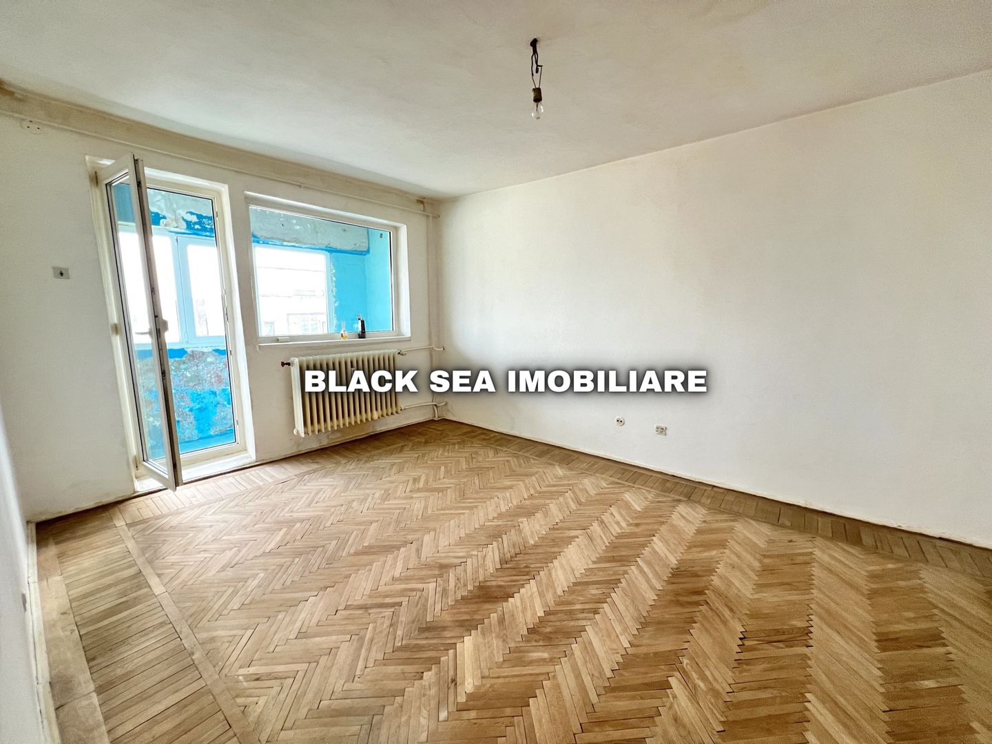Apartament 2 camere zona Ciresica,  Decomandat - Ocazie Unica - Poză 2