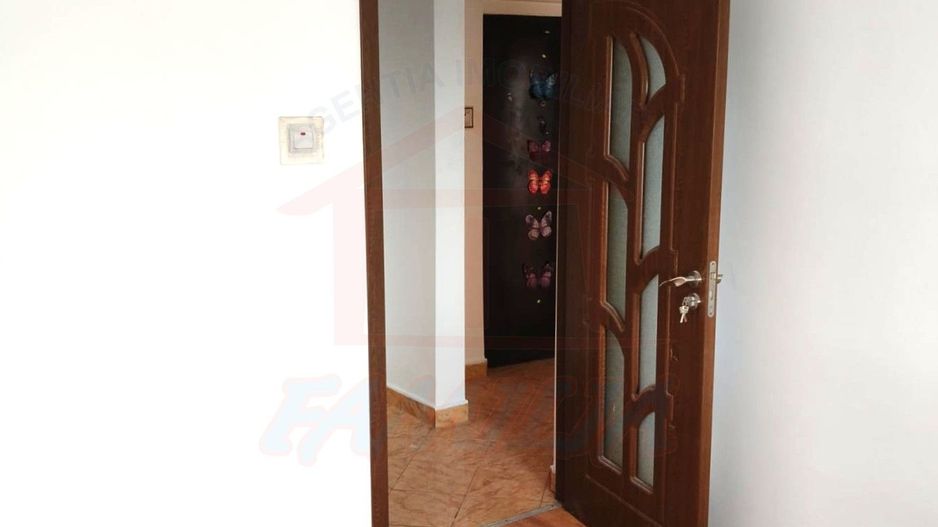 Apartament 4 camere semidecomandate, etaj 2 din 4  – Micro 39, Galați - Poză 7