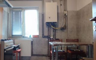 4 camere decomandat etaj 2 zona Andrei Saguna CENTRALA - Poză 4