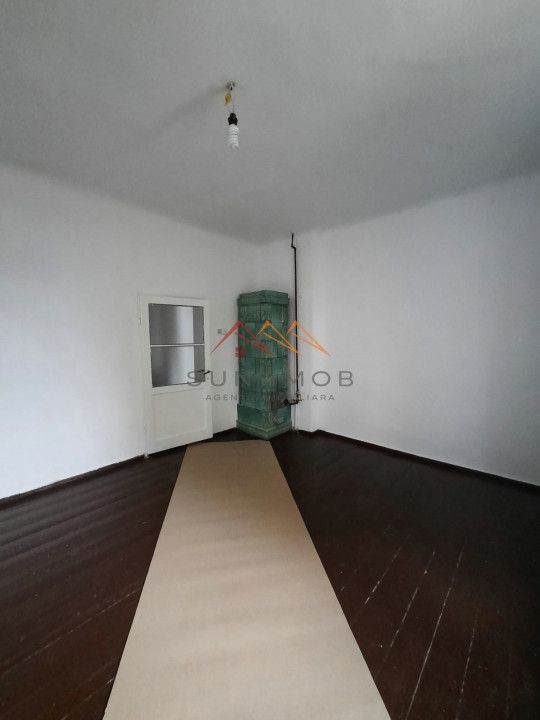 Apartament 2 camere, curte proprie 50 m2, Zona A, Campina, Prahova - Poză 4