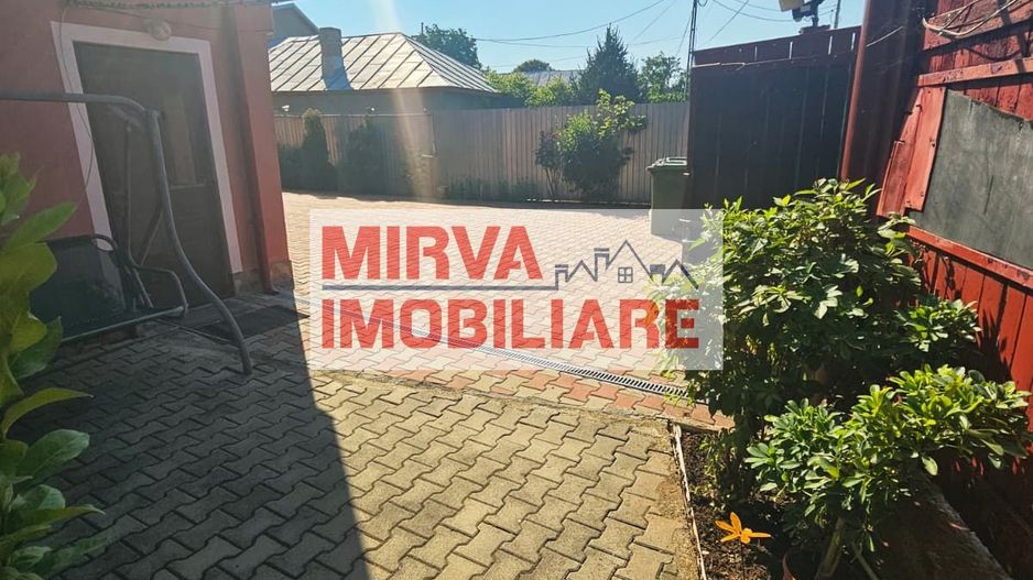 🏡 Casă spațioasă cu 9 camere în Strejnicu – pentru locuință, birouri - Poză 5