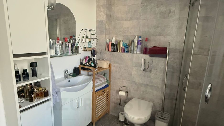 Apartament modern 4 camere 3 dormitoare 2 băi 80 mp utili  Șelimbăr - Poză 11