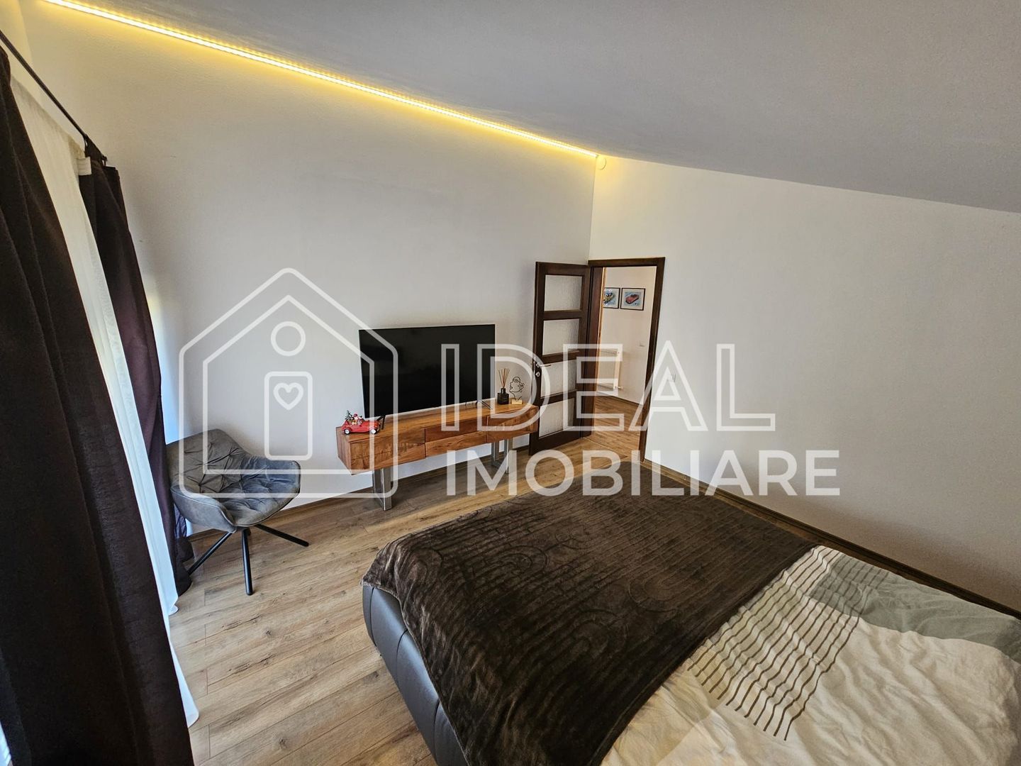 Casa Mobilata Utilata Pe Un Singu Nivel, in Viile Sibiului - Poză 14