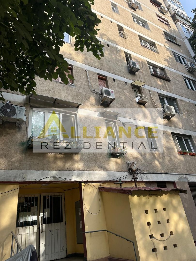 10 MIN DE METROU - GARSONIERA SECTOR 4 | 25 MP | PARTER | 55.000 EURO - Poză 9