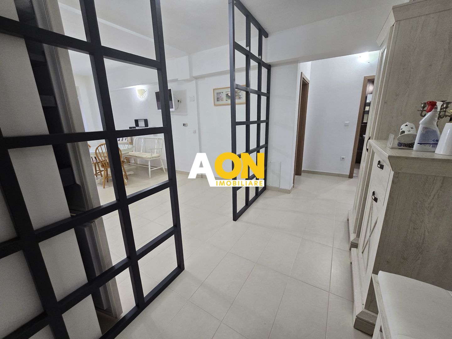 Apartament 2 Camere Zona Cetate, Bloc Nou - Poză 3