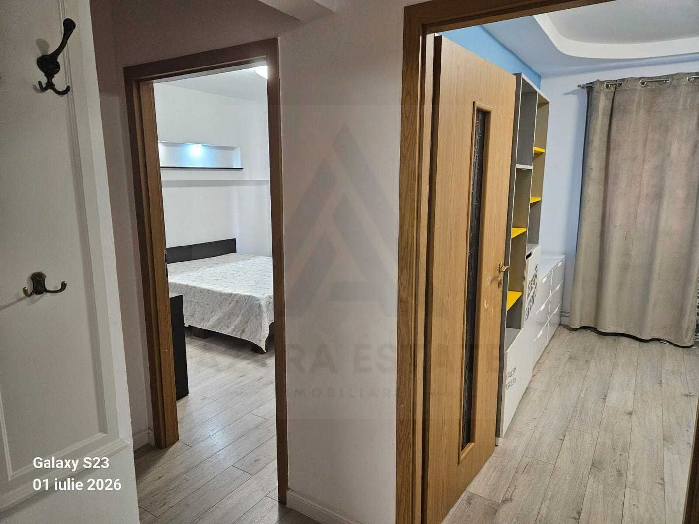 Apartament cochet cu 3 camere  Etaj 1  Lift  Vasile Aaron - Poză 7