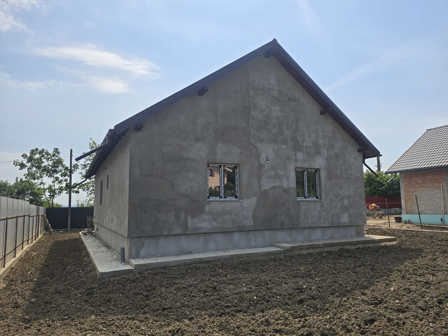Casă Nouă Modernă de Vânzare –Sărata, Bacău,Confort, Spațiu și Liniste - Poză 5