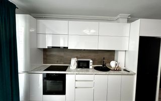 2 camere open space, Parcare, Modern, OMV, Mega Image, Europa - Poză 8