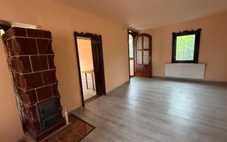 Casă de vânzare în Beclean - zona centrala - Poză 10