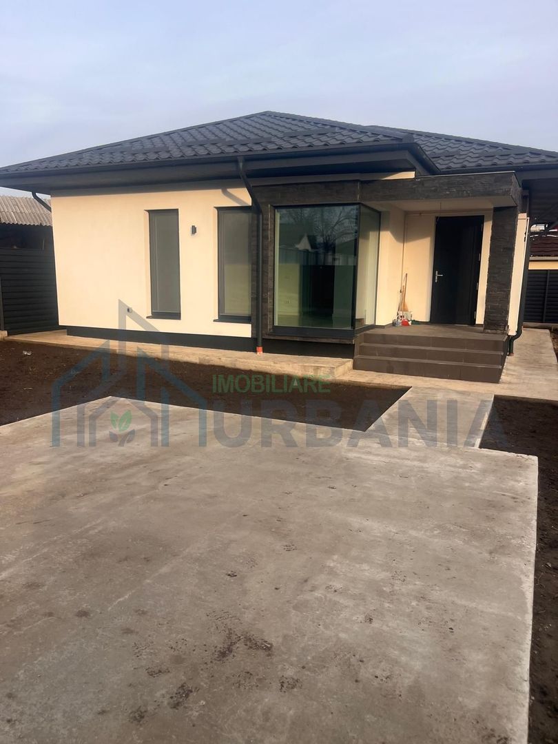 Casă de vânzare Dancu- Holboca - Poză 1