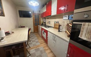 5 camere | etaj 1 | mobilat si utilat | ideal pentru inchiriere | - Poză 7