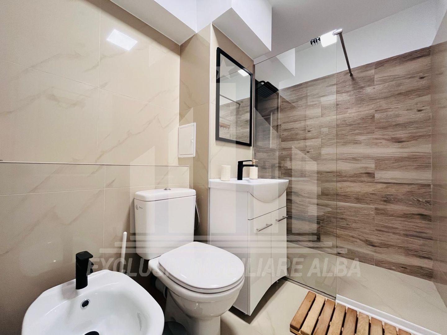 Apartament  cu 2 camere, Cetate M-uri - Poză 5