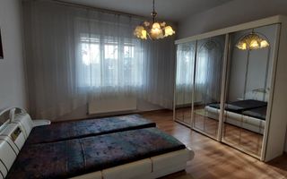 Casa de vanzare in Vladimirescu in zona primariei. - Poză 3