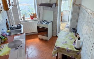 Apartament cu 2 camere, etaj 5, VASLUI - zona CRUCEA GĂRII; - Poză 5