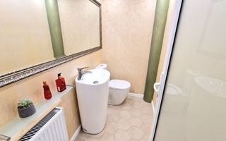 De inchiriat spatiu comercial central - Poză 4