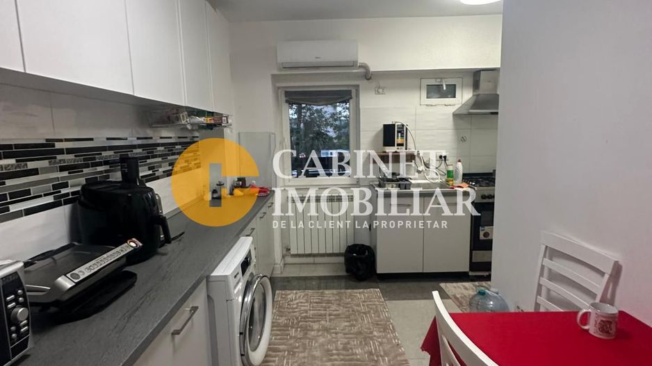 PACURARI - 4 CAMERE DECOMANDAT - ETAJUL 1 - LA BULEVARD - Poză 7