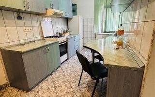 APARTAMENT CU 2 CAMERE SEMIDECOMANDAT ZONA ROGERIUS - Poză 6