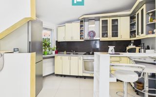 Apartament cu 2 camere și terasă generoasă - Poză 2