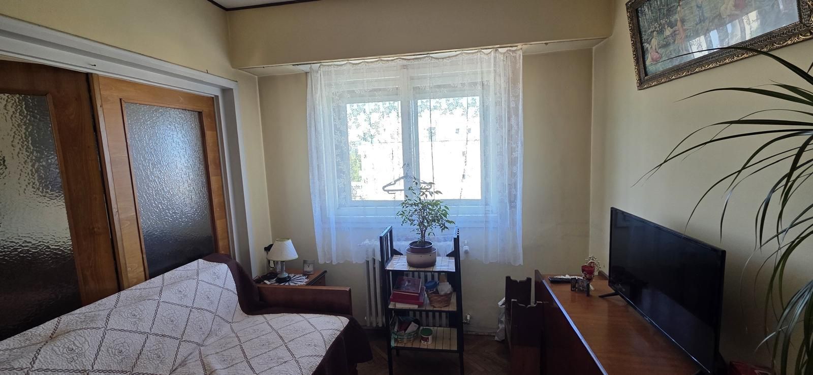 Vanzare Apartament 3 camere, 90 mp  – Cotroceni, vedere Splaiul Independentei - Poză 19