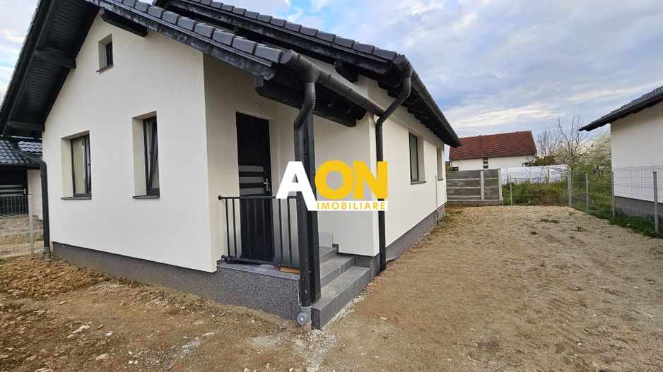 De casa 3 camere, 252mp teren, zona Ampoi 3 - Poză 1