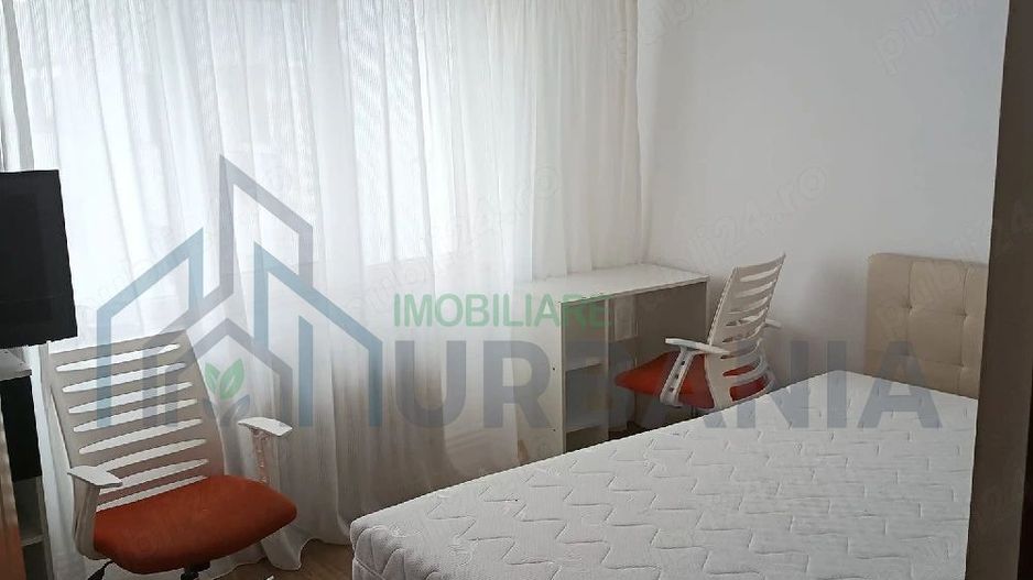 Apartament cu 3 camere de vânzare în Centru, Bld. Independenței, Iași - Poză 1