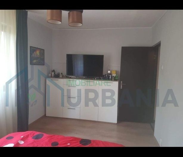 Apartament 3 camere, 80 mp, zona Podul de Piatră, mobilat și utilat - Poză 7