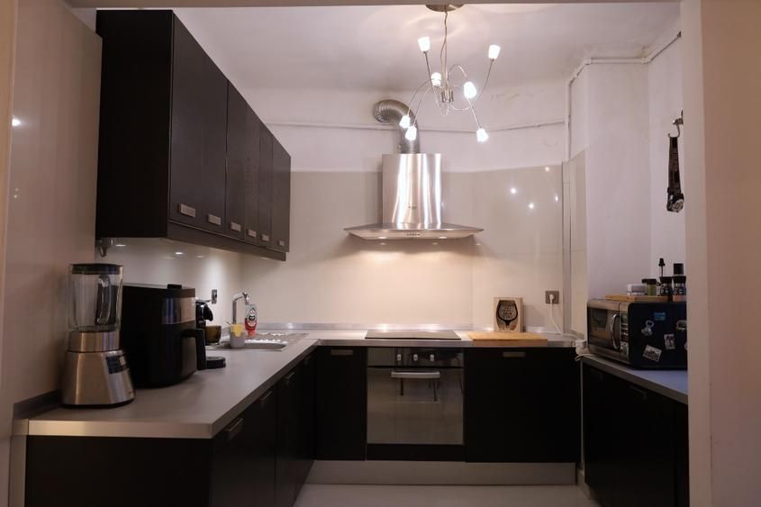 Apartament 3 camere 94 mp, Ultracentral, centrala proprie, bloc fără risc - Poză 16