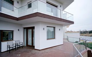 👉 Vilă spectaculoasă pe lac – Ghermănești | 573 mp | Terasă, ponton, - Poză 6