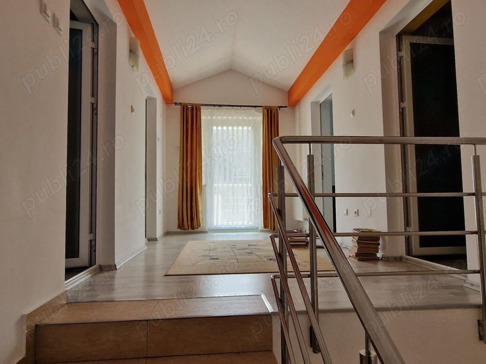 Persoana fizica vand vila zona Bucium - Poză 4